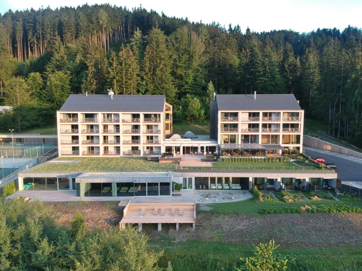 Endemit Boutique Hotel & Spa Horní Bečva 外观 照片
